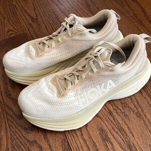 Hoka Bondi 8